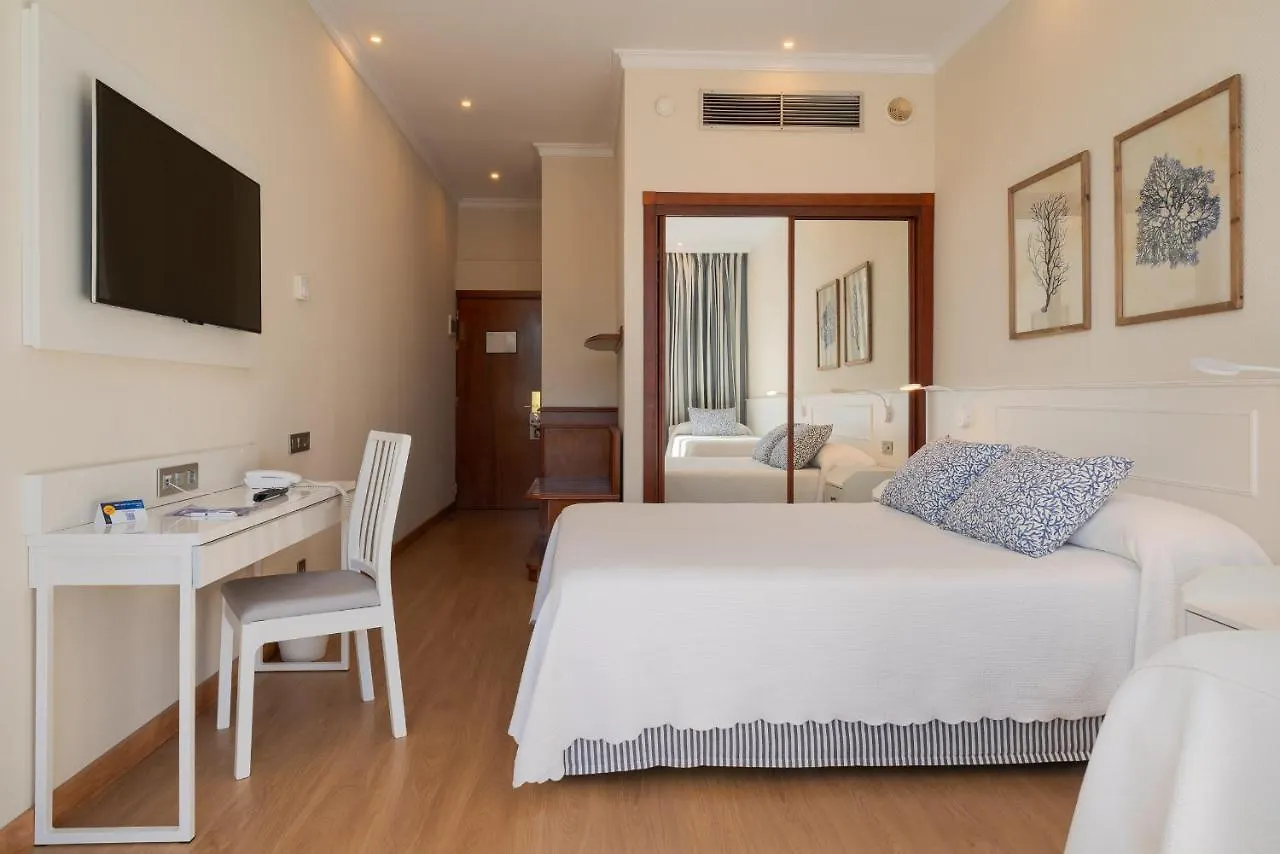 VIK Hotel San Antonio Puerto del Carmen  4*, Puerto del Carmen (Lanzarote)